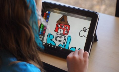 Rafrænar smiðjur í nóvember